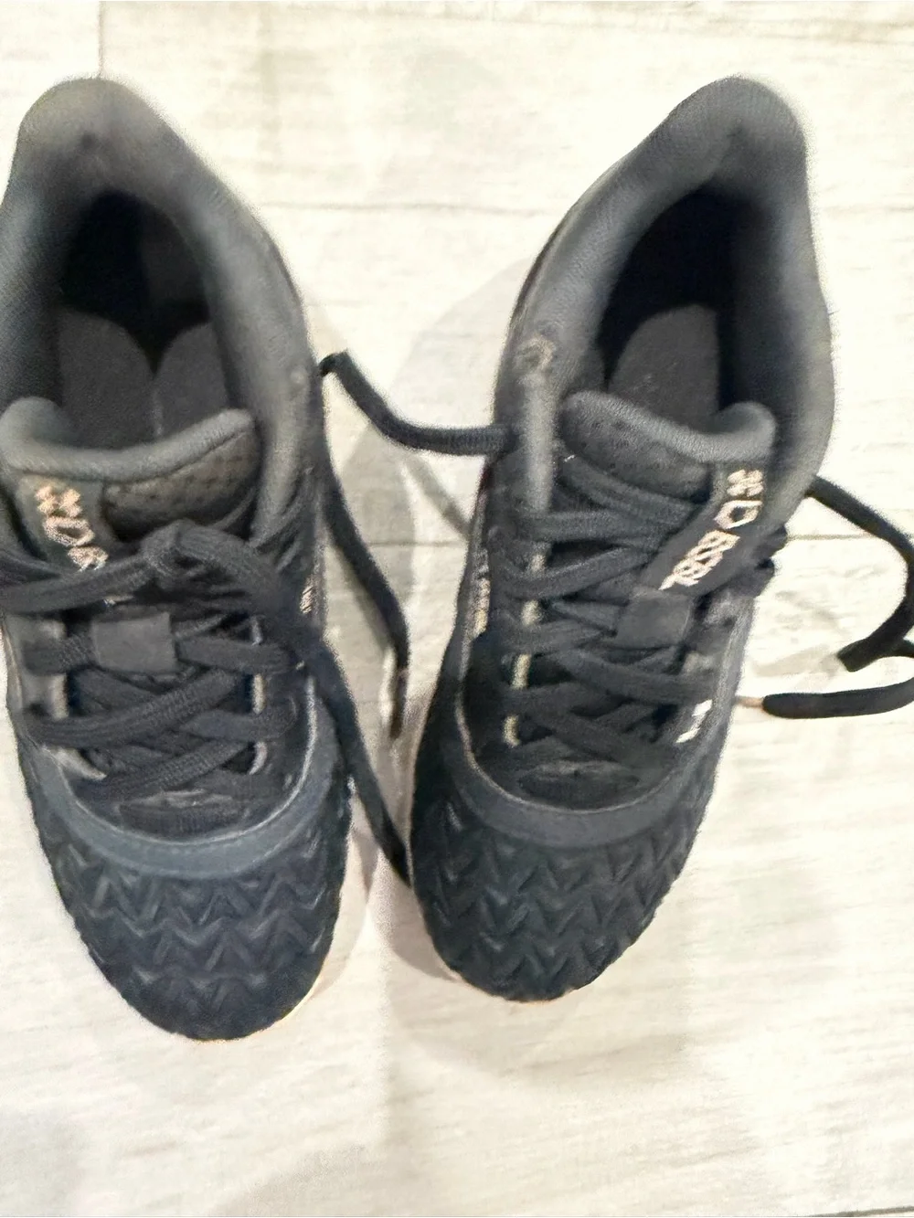Under Armour baseball youth cleats size 13